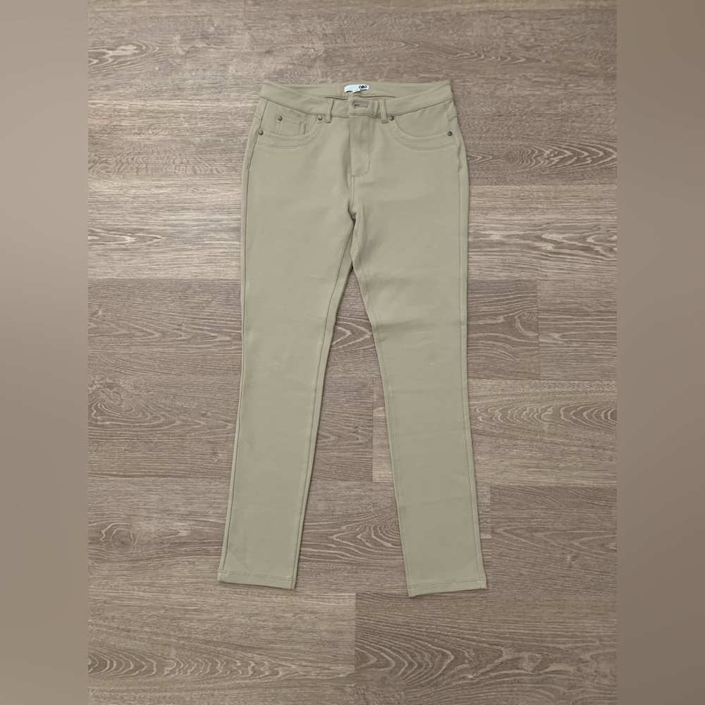 GBG Los Angeles Tan Skinny Pants